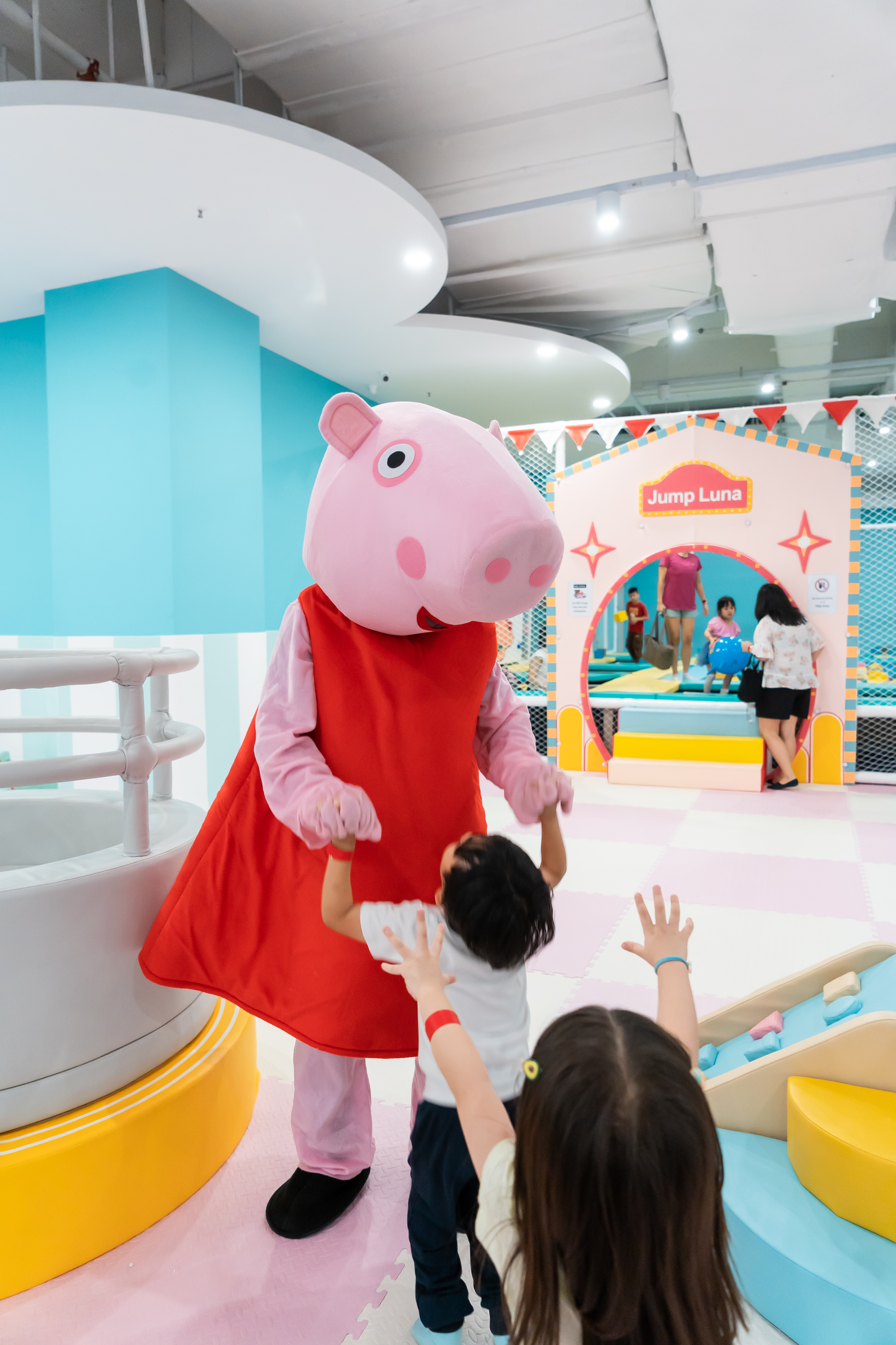 Peppa Pig With Kid